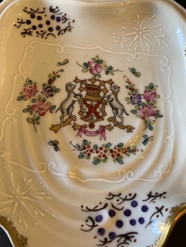 Vintage Porcelain De Paris, Armoreal Pin Dish, trinket Tray, Scallopped edges - 第 2/5 張圖片