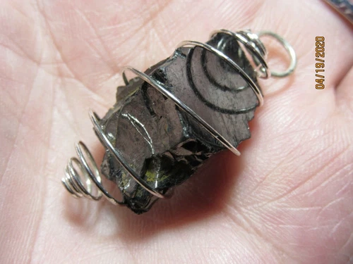 SHUNGITE ELITE CAGE Pendant SS-12 Noble Healing Crystal Collectible Reiki *New*