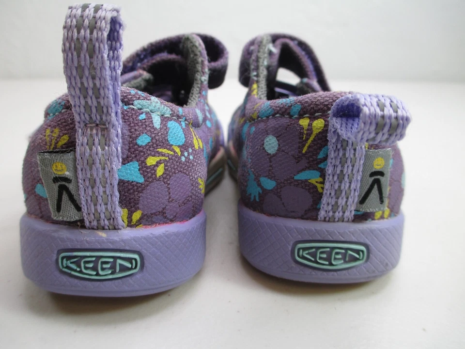 Keen Púrpura Floral Zapatillas Niño Talla 4  Foto 4 de 4