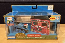 Learning Curve Thomas  Friends Wooden Railway Holiday Tunnel LC99385 New In Box