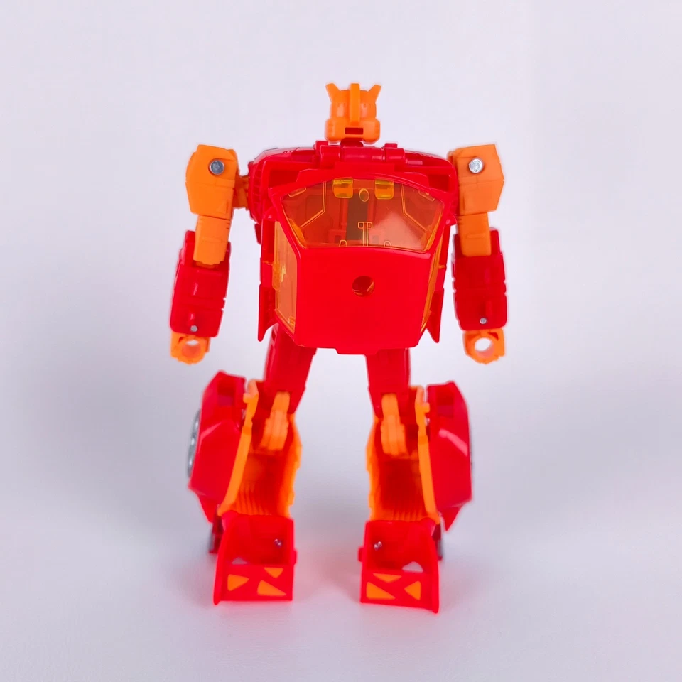 Transformers G2 Universe Autobot Jazz Complete Legacy Evolution Deluxe Class - Image 4 of 4