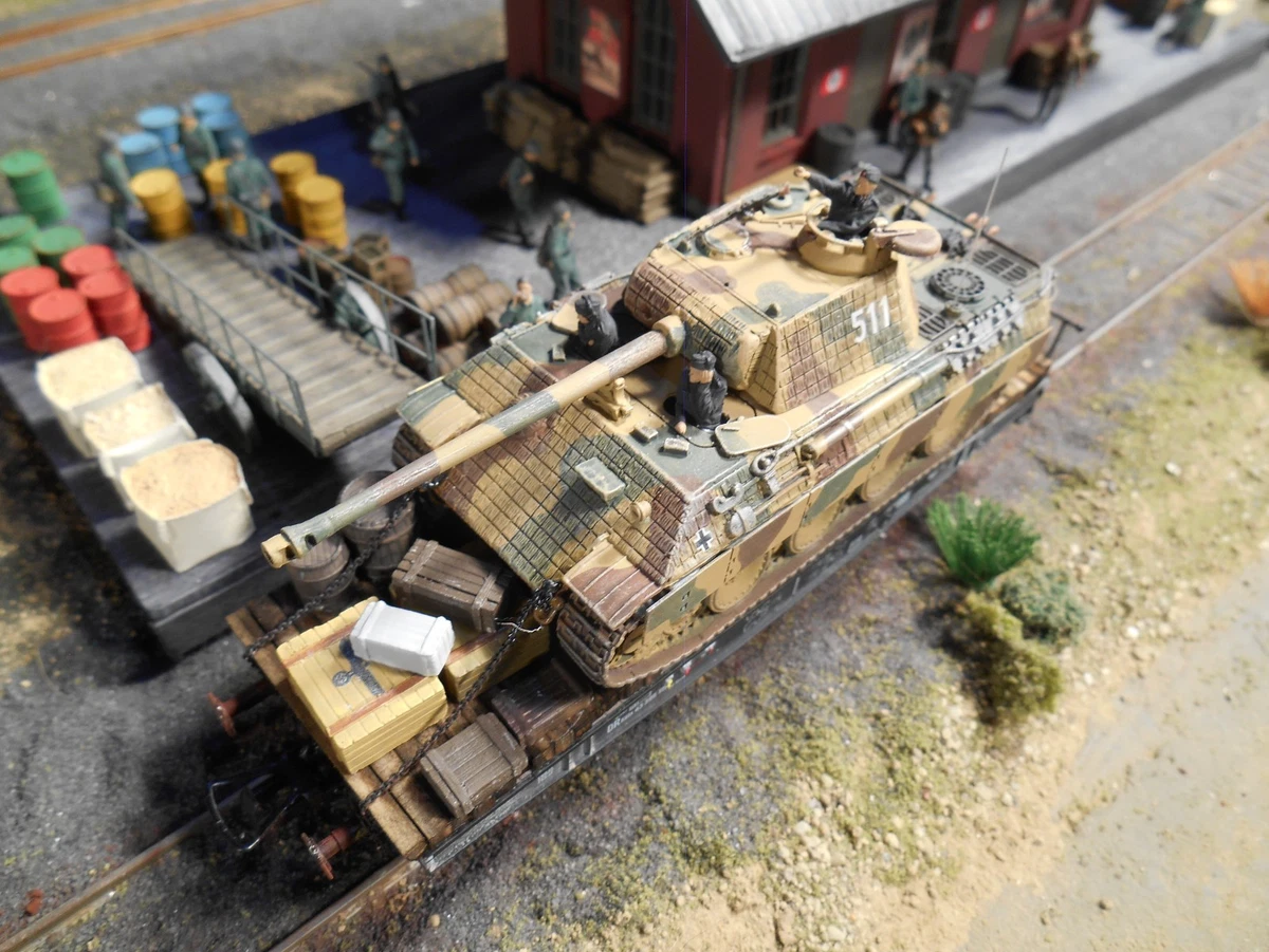 Train HO Roco Minitanks - 6ème Panzer Armée - 4 Voitures #A1993 - Custom Détaillé - Artitec