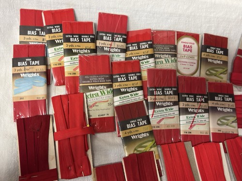 15 nastri bias rossi vintage mai aperti 11 parziali vari produttori larghi e medi - Foto 2 di 5