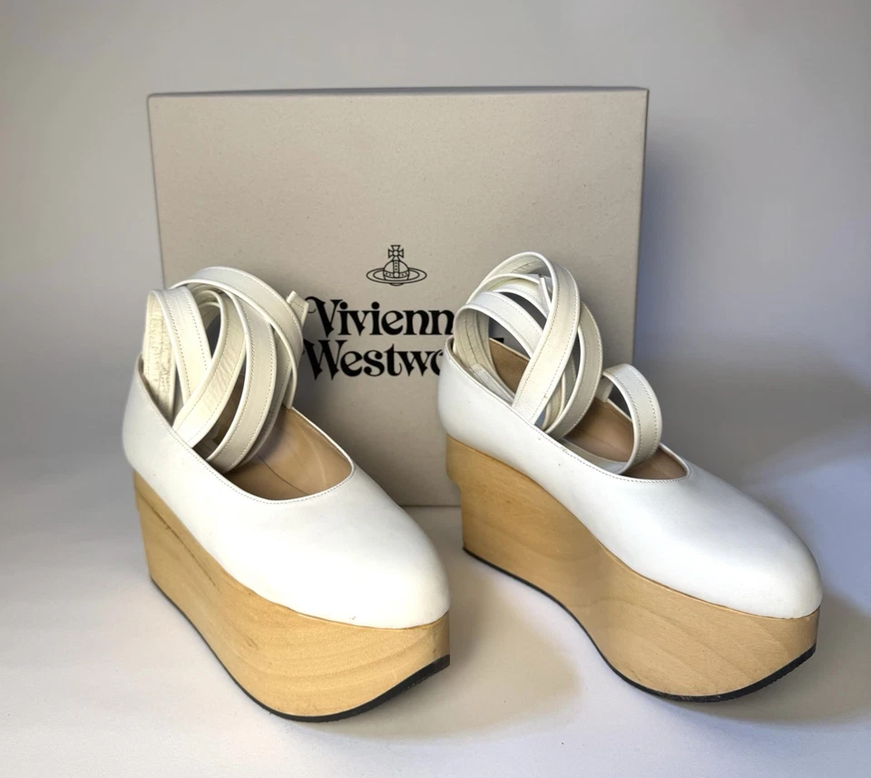 Bailarina Vivienne Westwood Caballo Mecedor Blanco - EE. UU. 7 UK 4 Foto 2 de 4