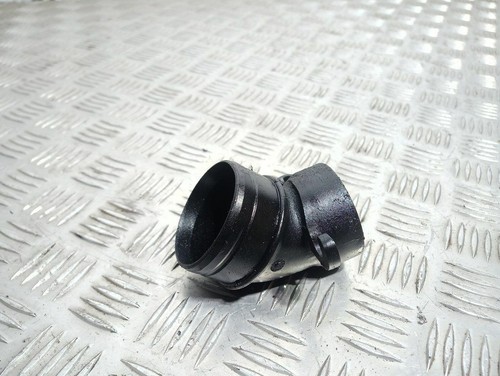 Volkswagen PASSAT B7 2011 Diesel Ansaugrohr Ansaugschlauch Turbolader UST61961