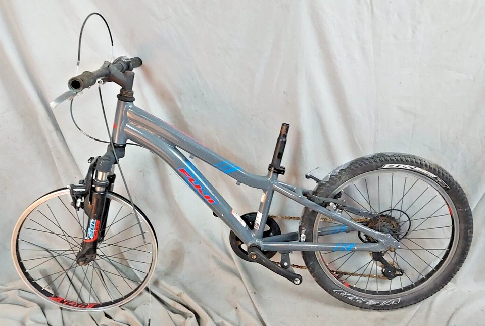 2020 Fuji Dynamite 20" Bicicleta MTB Infantil 6 Velocidades Grip V-Brakes Hardtail EUA Remetente! - Imagem 2 de 4