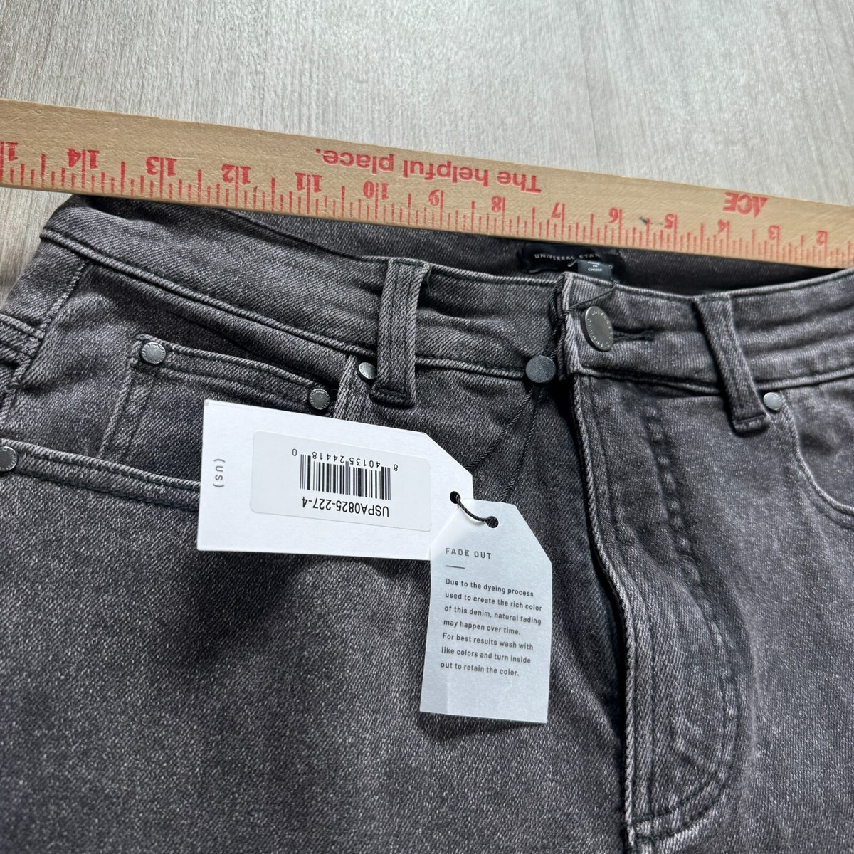 Universal Standard Women's Jeans Size 4 NWT Black Faded Stretch