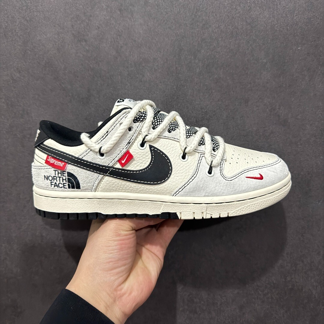 SB Dunk Low “Arctic Essentials