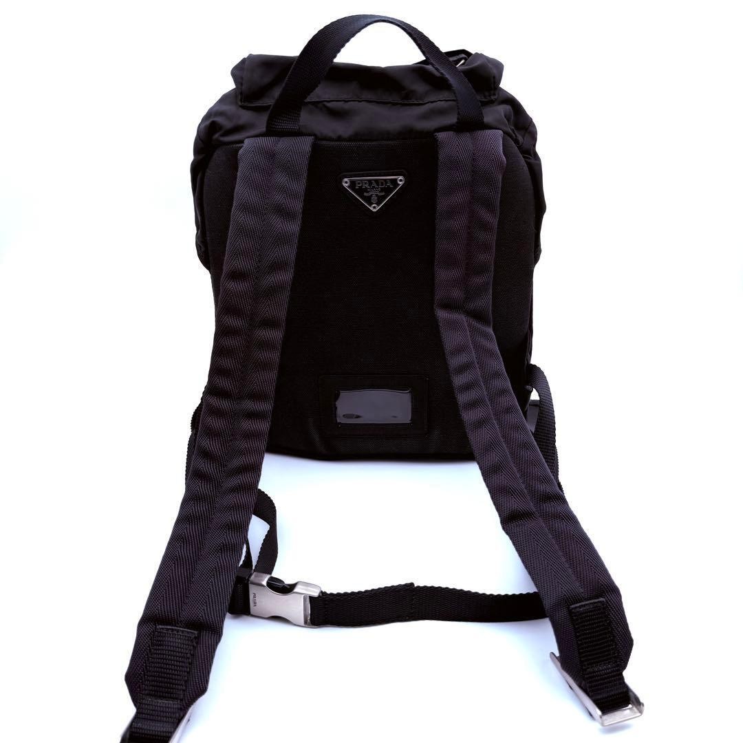 condition PRADA tessuto nylon triangular logo bac… - image 3