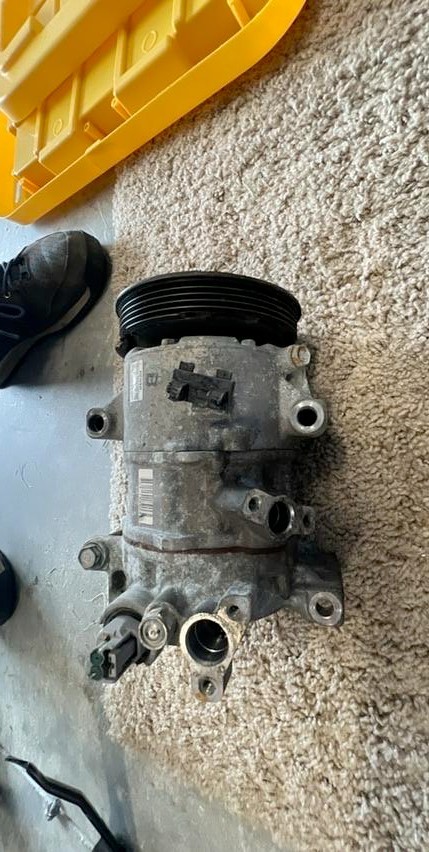 TOYOTA DENSO AC COMPRESSOR # 6SES14C # CG447250-2660 GENUINE OEM