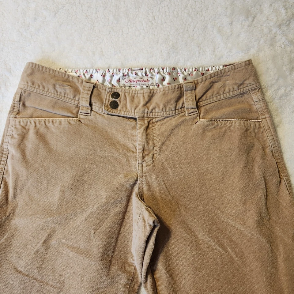 Pantalones De Colección Y2K Aeropostale Bronceado Pierna Acampanada Tiro Bajo Bolsillos con Solapa Juniors Talla 7/8 Foto 3 de 4