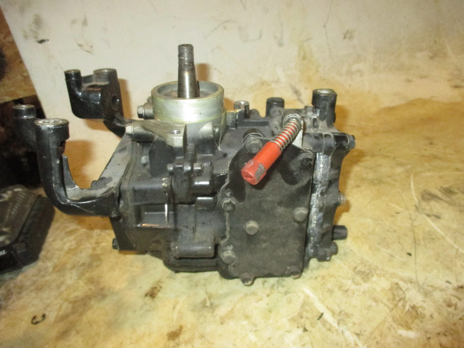 Evinrude 3hp 2 Stroke outboard crankcase powerhead