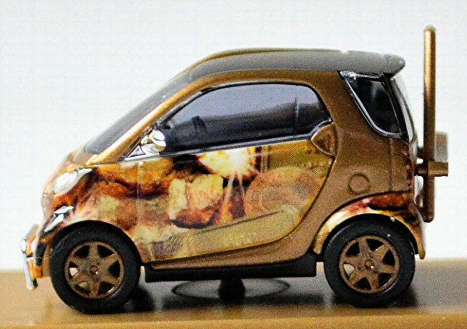 Smart Fortwo 07 Gold-Smart Smart 451 2007-10 2ª Generazione 1:87 Busch 46185 - Immagine 4 di 4