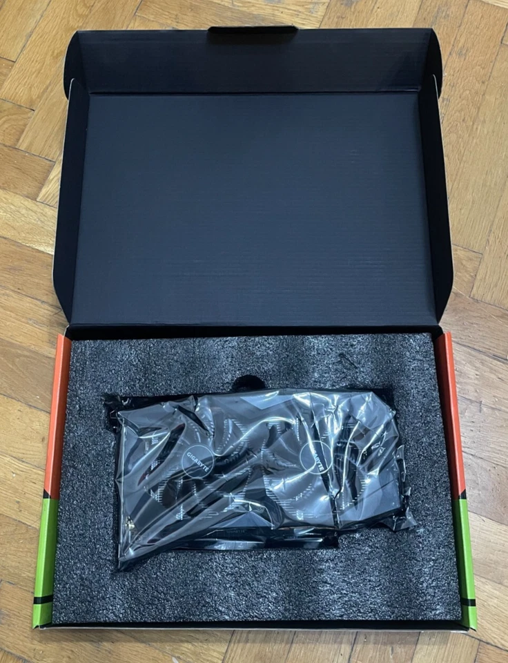 Gygabyte GeForce GTX 1660 Super OC 6G GDDR6 Video Card - Image 2 of 4