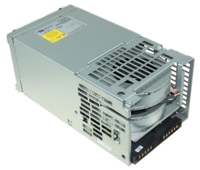 SERVER NETZTEILE NETAPP 114-00012+C0 440WATT RS-PSU-450-AC1N HOT-SWAP