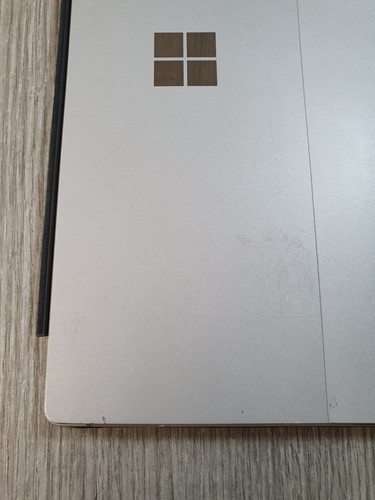Microsoft Surface Pro (5th Gen) 12.3" M3-7Y30 4GB RAM 128GB NVMe Grade C EC1102 - Picture 5 of 9