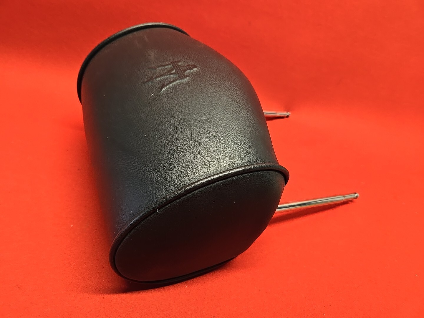 2003 - 2007 Maserati Quattroporte FRONT LEFT / RIGHT Headrest Leather 981421319