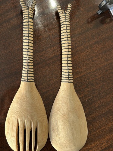 Vintage Hand Carved Wood Zebra Salad Fork & Spoon Utensils 12.5”x3.5” Excellent - Picture 5 of 5