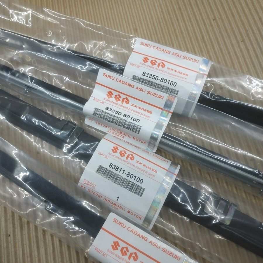 Fits For Suzuki Samurai SJ413 Front Door Inner Weatherstrip