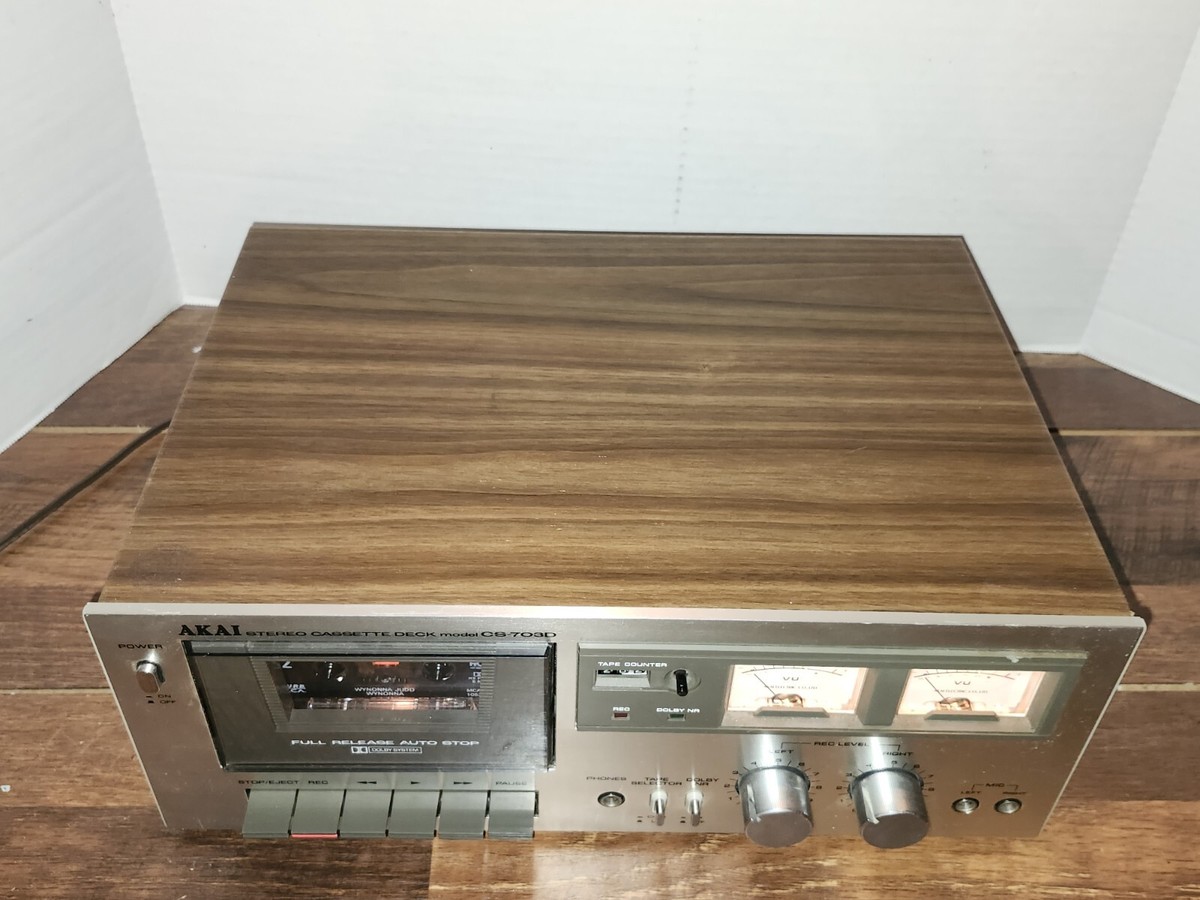 Vintage Akai Stereo Cassette Deck CS-703D - Parts/Repair (See