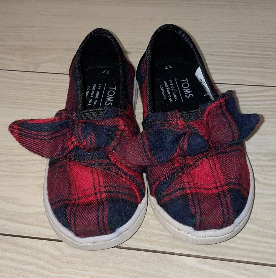 Mocassim xadrez Toms clássico vermelho tartan fechamento lateral arco meninas criança T7 - Imagem 2 de 3