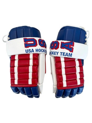 USA Hockey 2026 Gold Hockey Gloves