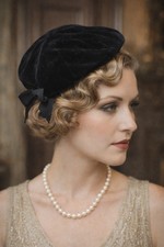 Vintage 1920 Style Black Silk Velvet Toque Magnin Co. Percher Evening Hat