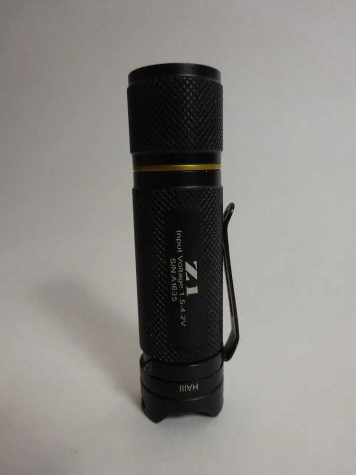 Linterna LED SolarForce Z1 XP-G2 R5 Foto 2 de 4