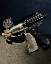 Vintage 1940's Nu-Matic Paper Popper Space Ray Gun with Paper - Does Pop Paper