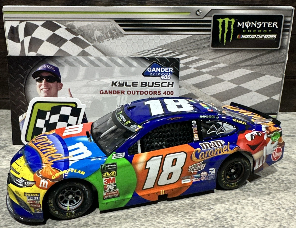Kyle Busch Diecast Racing Cars 1:24 2018 Vehicle Year for sale - eBay