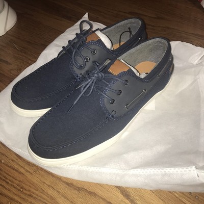 boat shoes too big