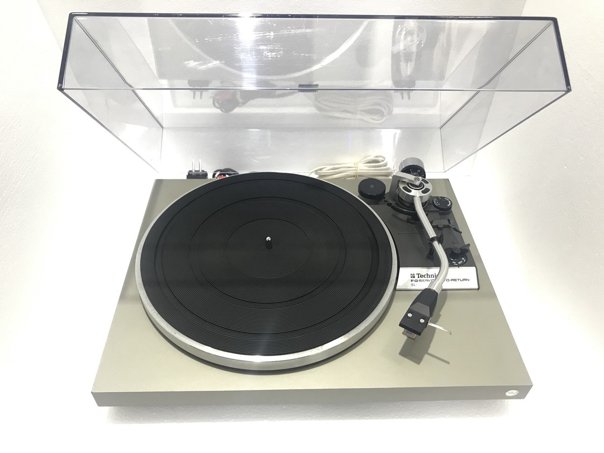 TECHNICS SL 22 Belt Drive Auto-Return Turntable Vintage 1976