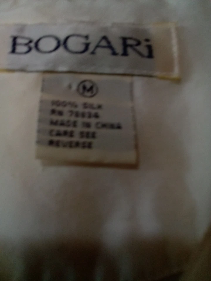 Camisa Bogari 100 % seda con botones para mujer talla M marfil cuello en V Foto 4 de 4