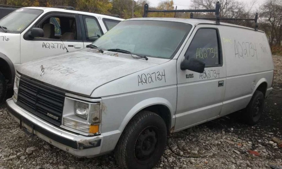 Automatic Transmission 4-153 2.5L Without Turbo Fits 87-89 CARAVAN 1207558 Foto 2 de 3