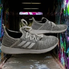 Adidas Cloudfoam Chaussures de Course Légères Blanches Grises Femme Taille 8.5 