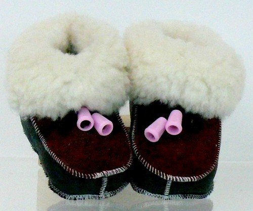 SHEEPSKIN SLIPPERS/BOOTS FOR BABY 100% GENUINE LEATHER UNISEX UK SIZE 5 - Picture 9 of 22