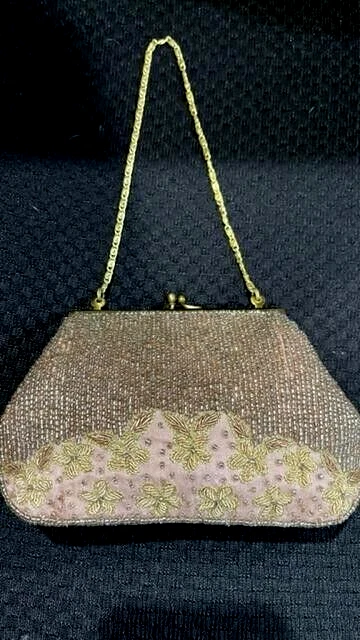 MOYNA BEADED dusty pink embroidered gold flowers evening bag gold chain