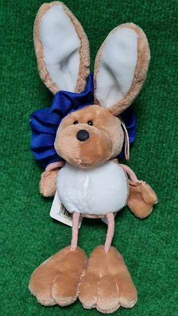 Nici Hase Maler zum Hängen Schlenkerhase Malermütze 17 cm mit Eitkett Plüschtier Nici Hase Maler zum Hängen Schlenkerhase Malermütze 17 cm mit Eitkett Plüschtier