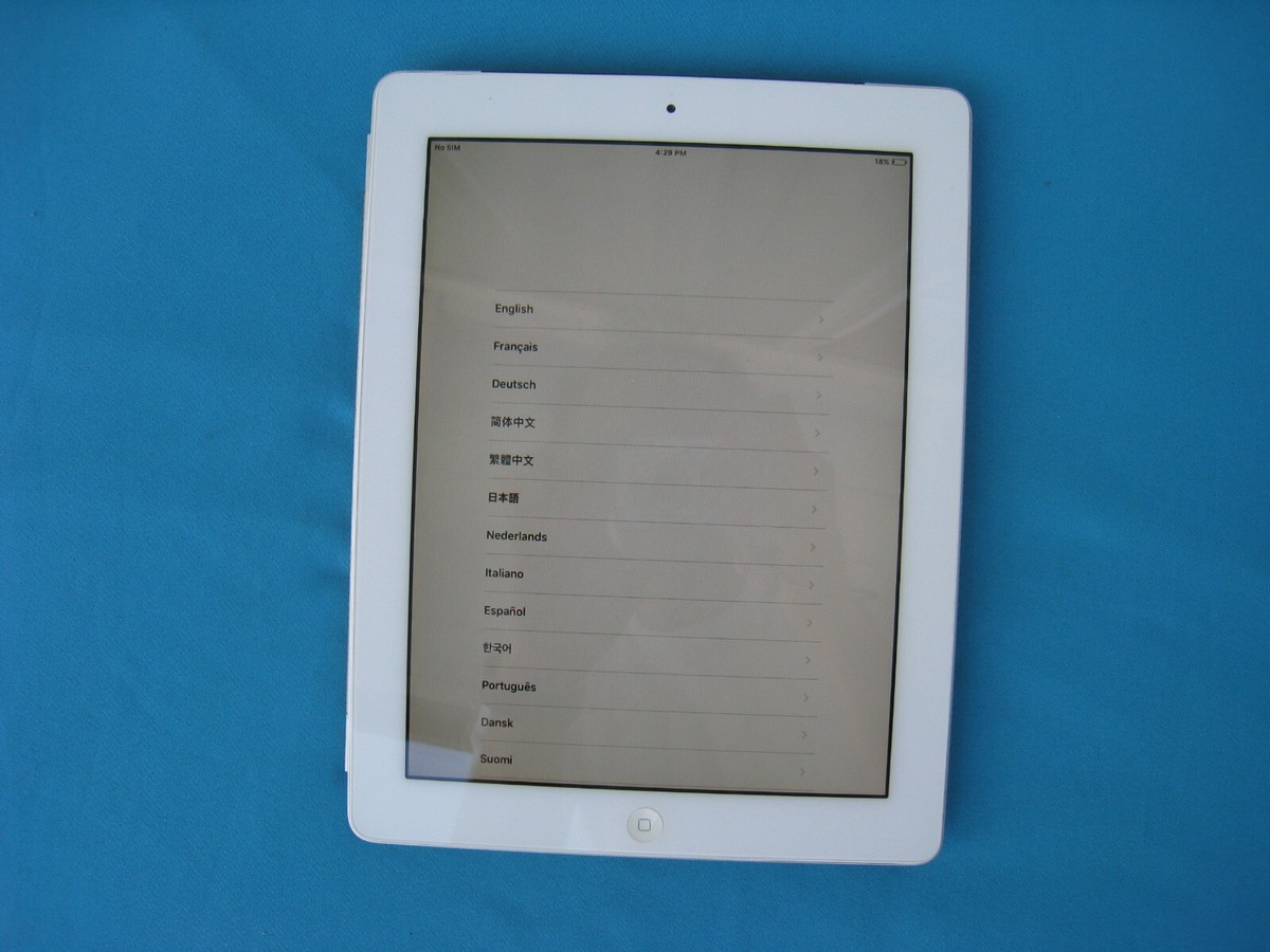 iPad本体 Apple iPad2 Apple iPad 2 16GB, Wi-Fi, 9.7in - White Cracked Screen, AS