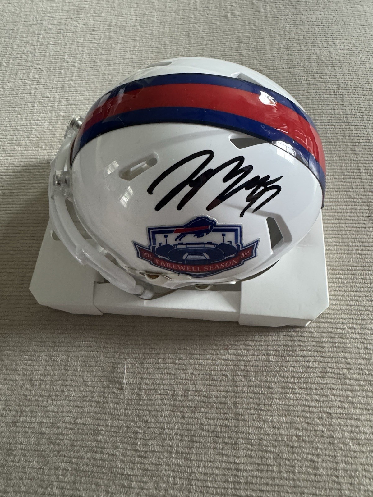 Picture 1 of 3