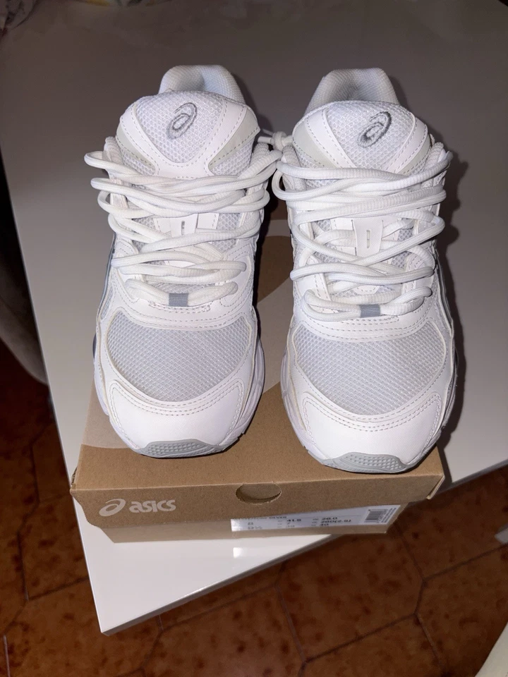 Asics Gel-NYC, foto 1 di 5