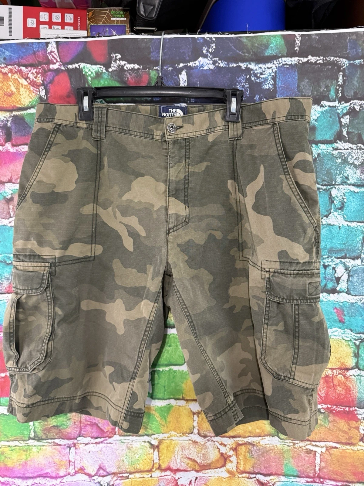 The North Face Shorts Mens 40 Regular Camo Cargo Ripstop Canvas Pockets Hiking