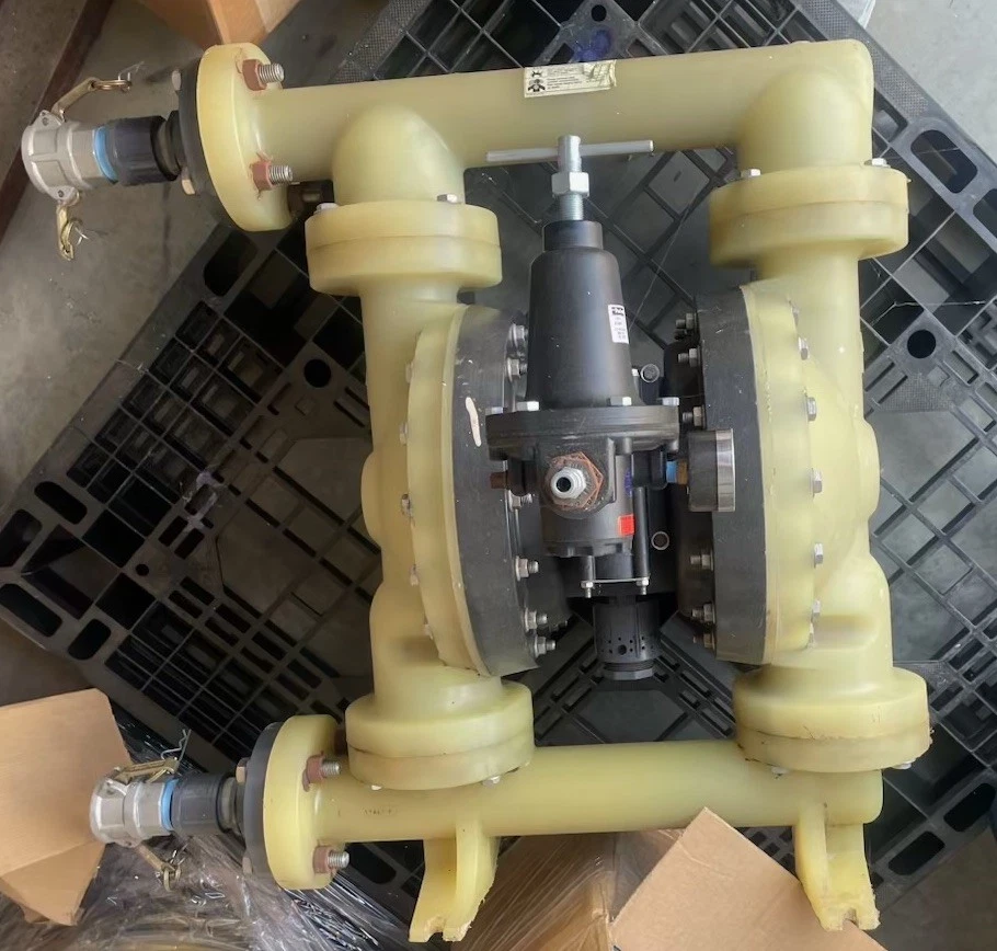 Yamada Poly 1.5 Inlet 1.5” Outlet Diaphragm Pump DP2825 - Image 4 of 4