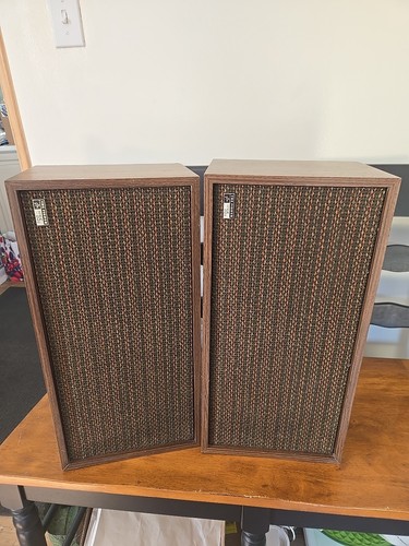 The Fisher XP-55B/Retro 70s Speakers, Cool Green,Orange And Yellow Fabric Covers