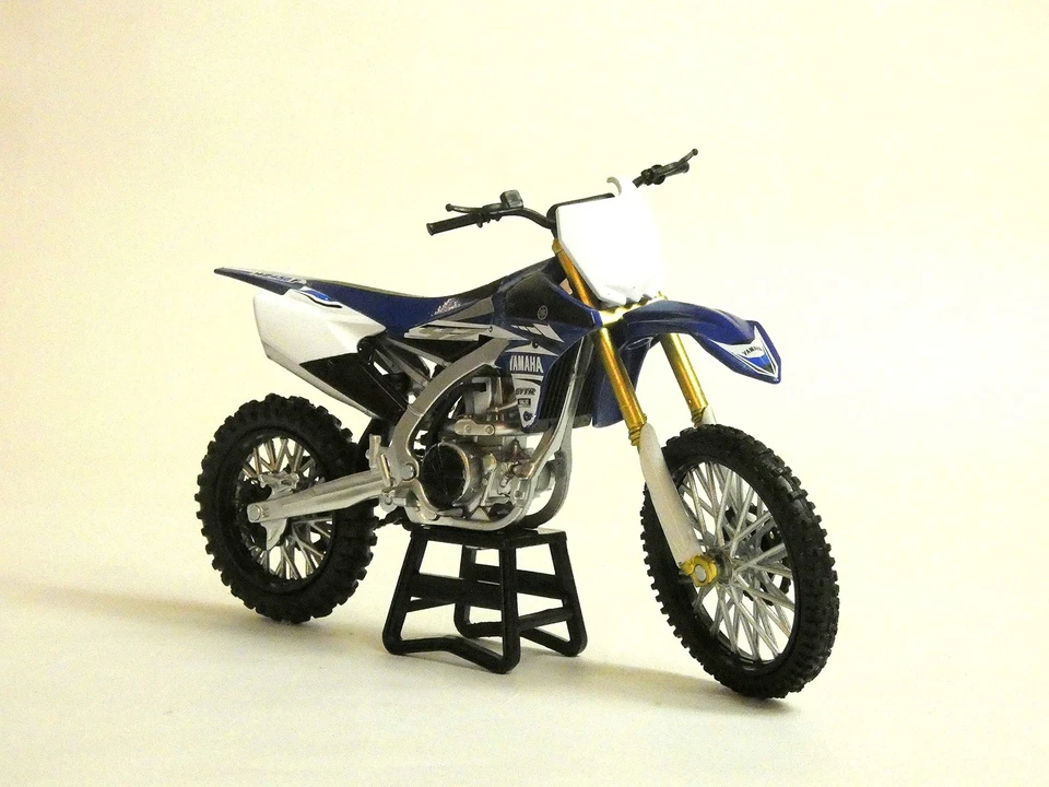 Yamaha YZ450F Motorcycle Die Cast Replica 18.5 Inches Multicolor Toy Vehicle - Image 3 of 4
