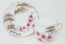 Tuscan Teacup and Saucer English Bone China Scallop Small Flowers w/ Gold Trim