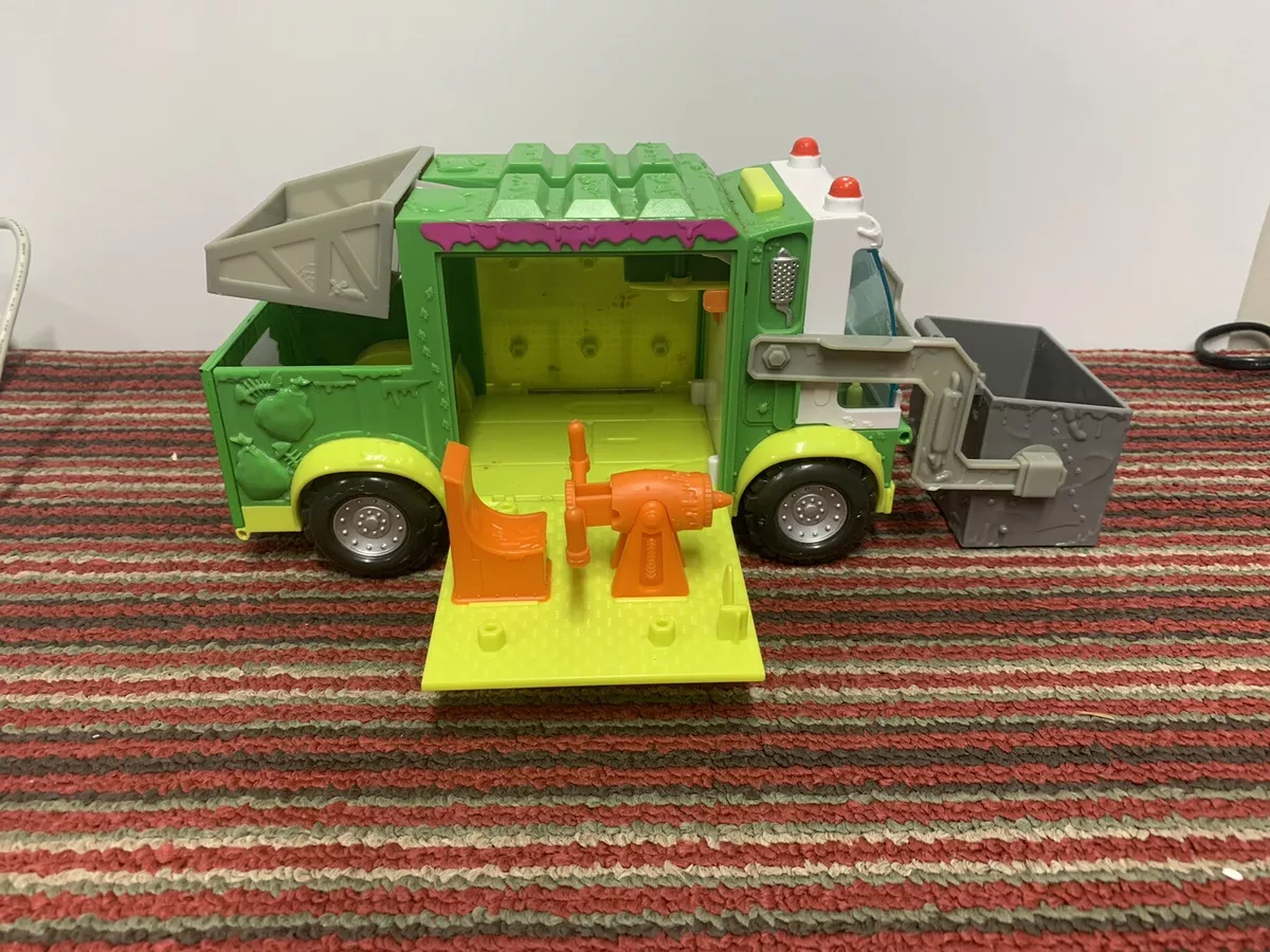 The Grossery Gang The Putrid Power Muck Chuck Garbage Truck