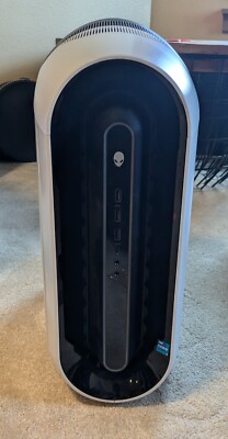 ALIENWARE AURORA R12 (NVIDIA RTX 3080, WATERCOOLED Intel i5, 256GB SSD, 1TB HDD)
