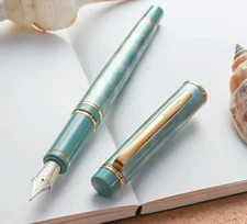 "Pilot"  Fountain Pen GRANCE FGRC-2MR-MAG（Marble GREEN)