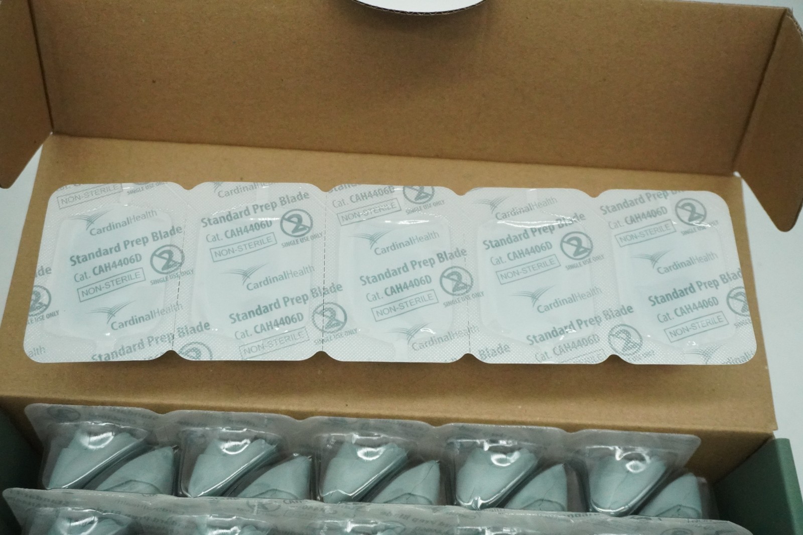 Box/25 Blades CARDINAL HEALTH CAH4406D Standard Prep Clipper Blades